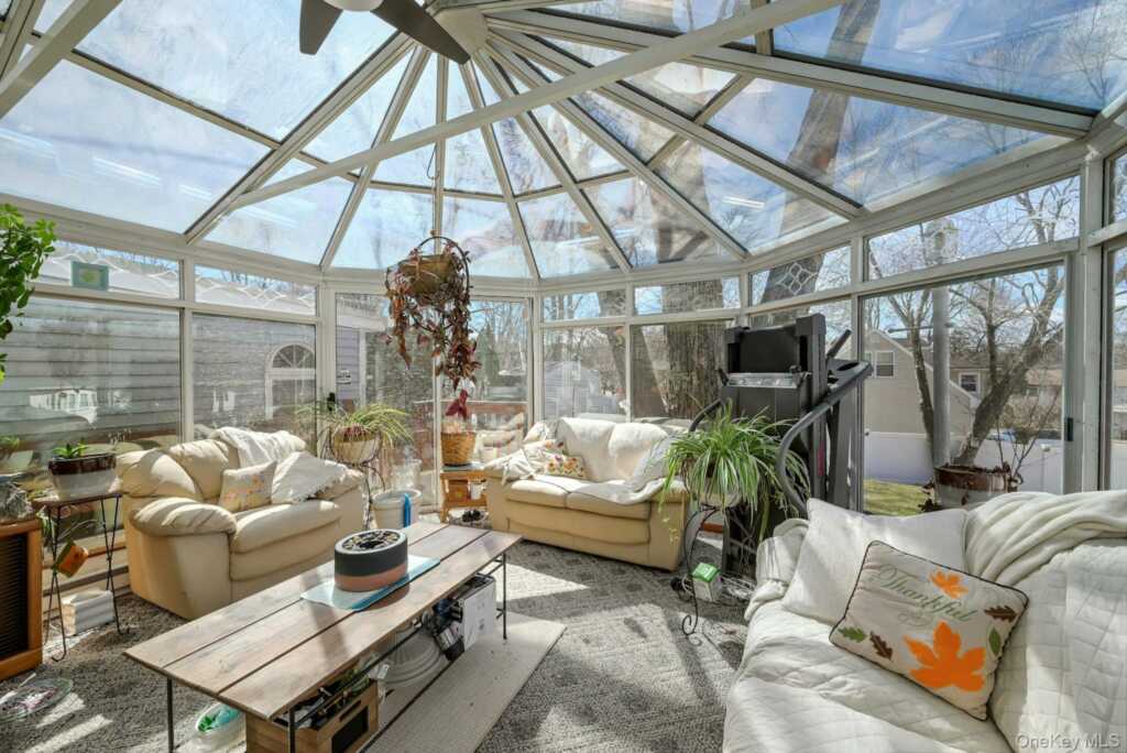 236 Valley Road, Valley Cottage, NY 10989 - Photo 8 of 35