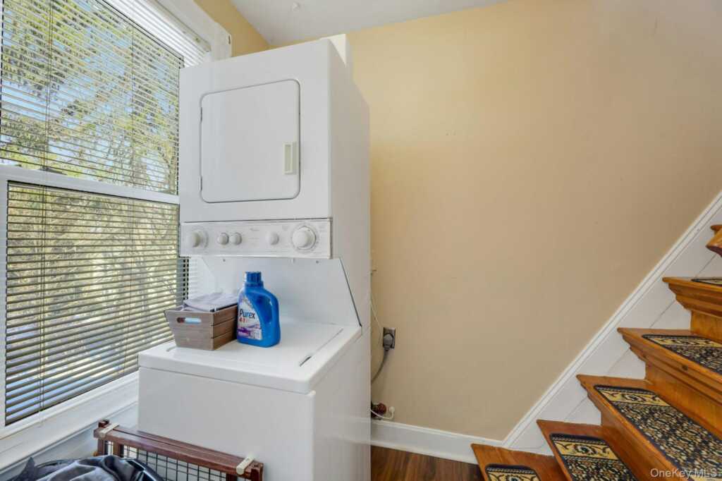 65 Lake Road, Valley Cottage, NY 10989 - Photo 24 of 33