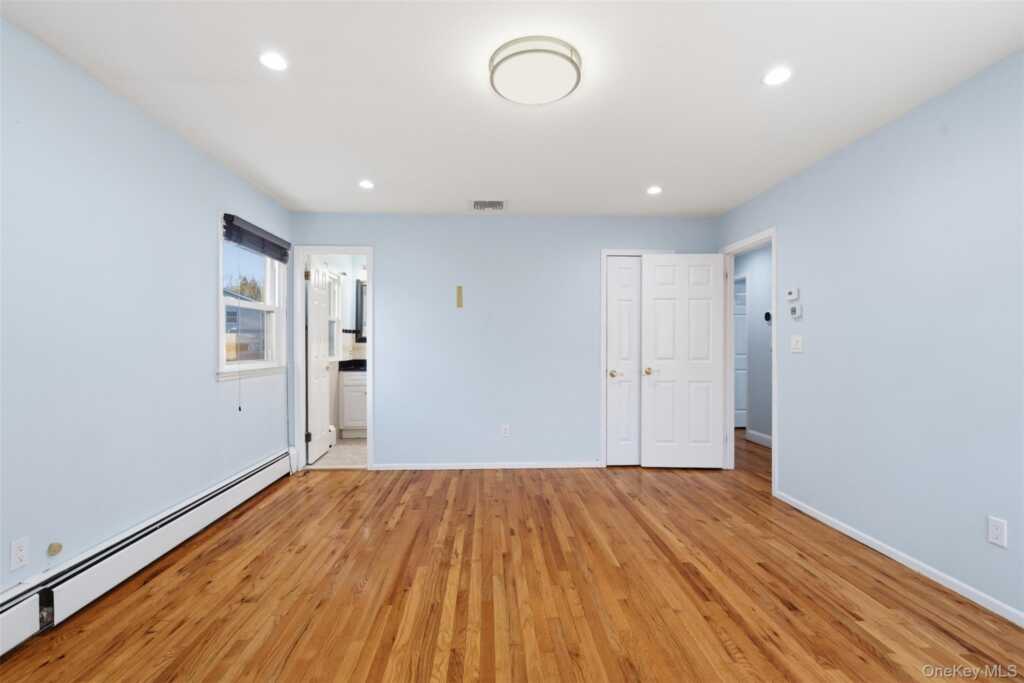 6 Cider Mill Court, New City, NY 10956 - Photo 10 of 36