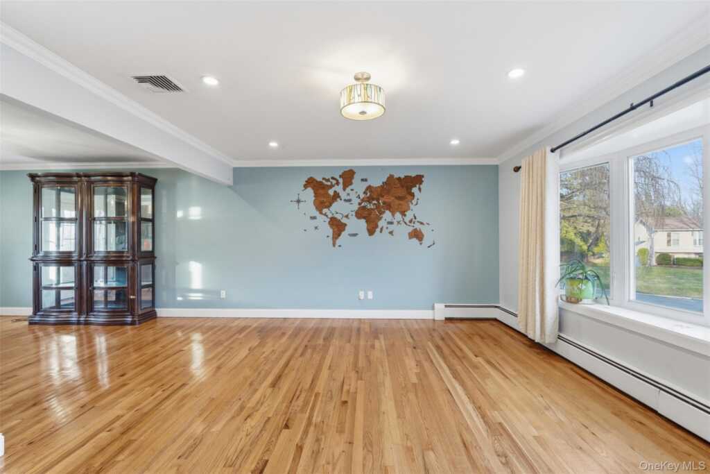 6 Cider Mill Court, New City, NY 10956 - Photo 17 of 36