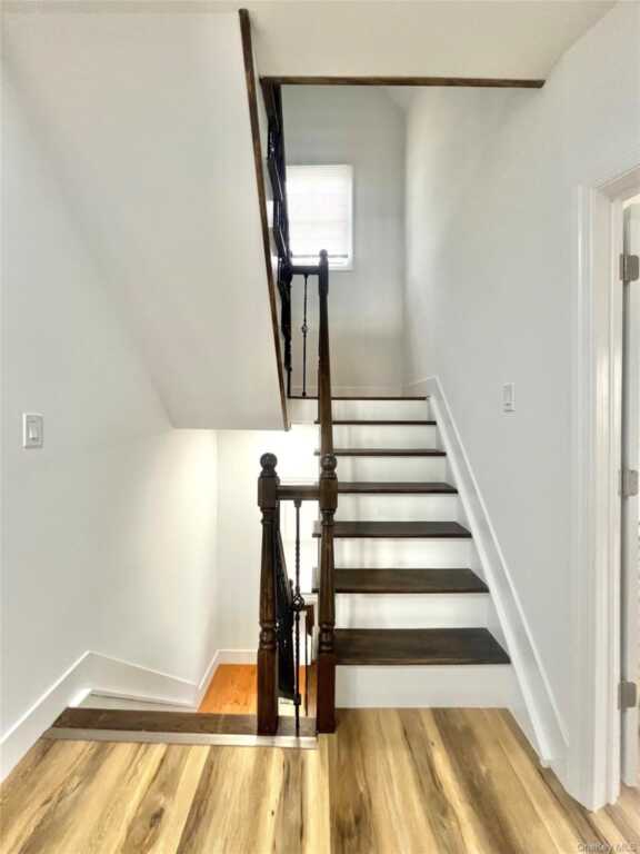 123 Clinton Avenue, Unit #2, New Rochelle, NY 10801 - Photo 12 of 27