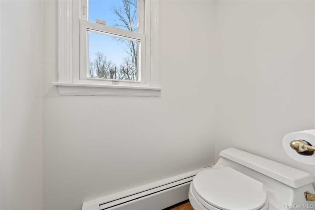 48 Woodhaven Drive, New City, NY 10956 - Photo 26 of 50