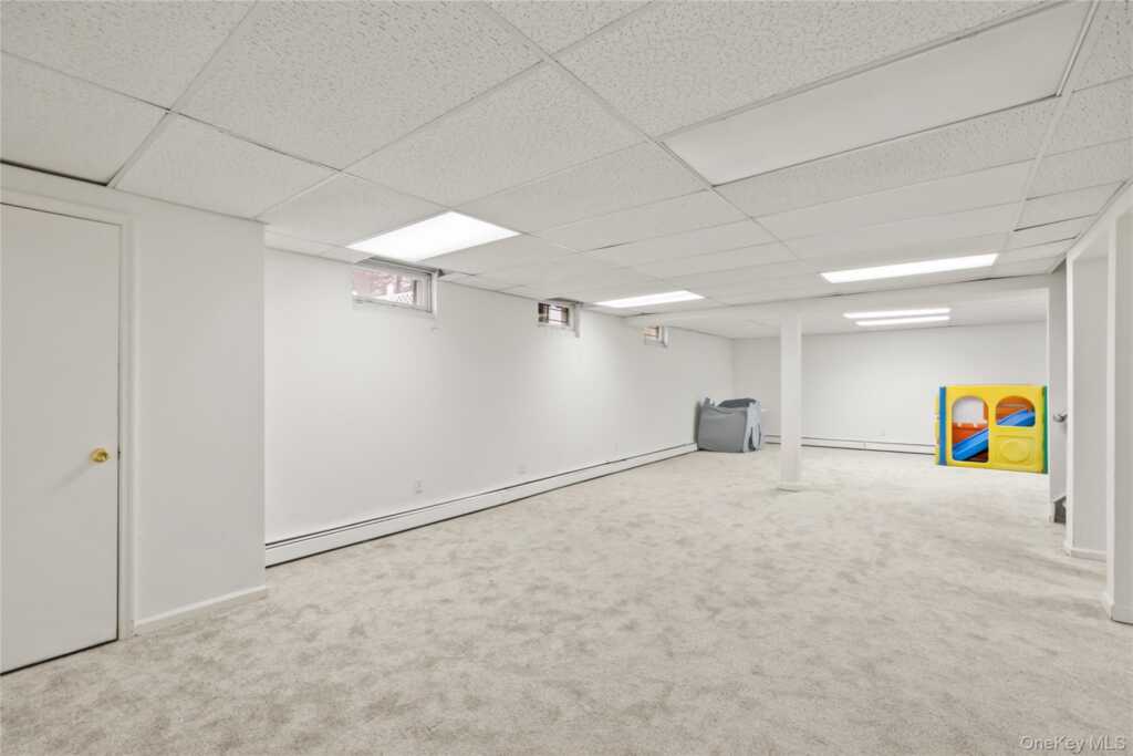 48 Woodhaven Drive, New City, NY 10956 - Photo 47 of 50