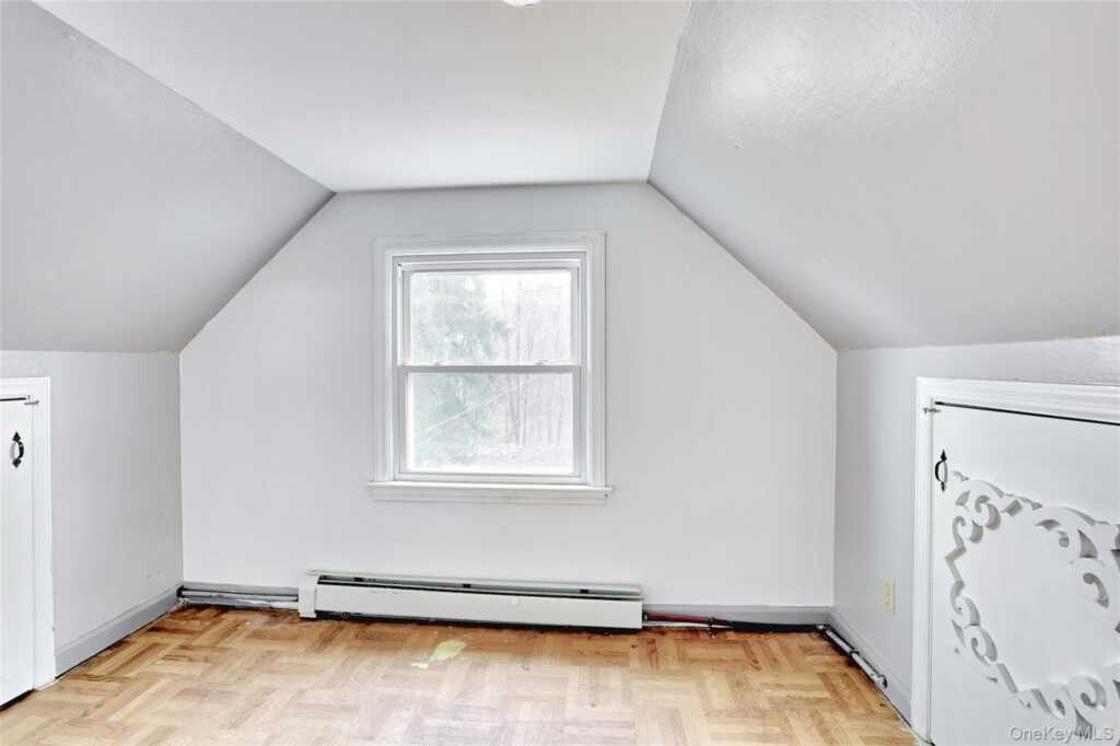 377 Buena Vista Road, New City, NY 10956 - Photo 21 of 36