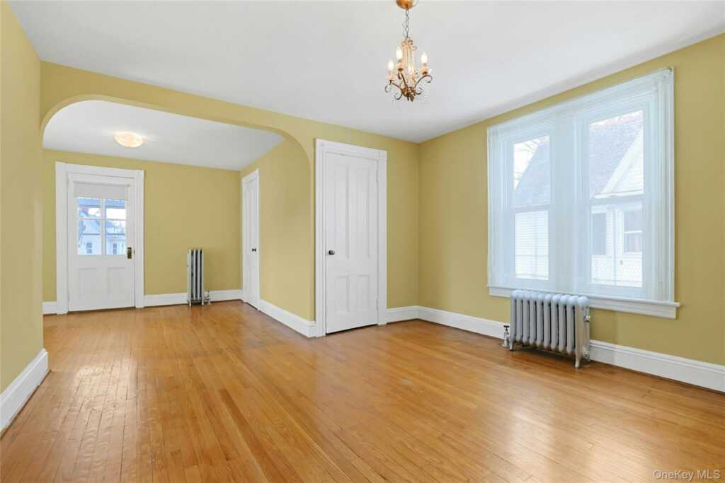 9 Clinton Place, Suffern, NY 10901 - Photo 21 of 44