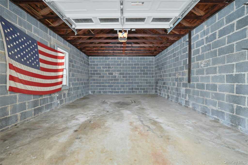 9 Clinton Place, Suffern, NY 10901 - Photo 38 of 44