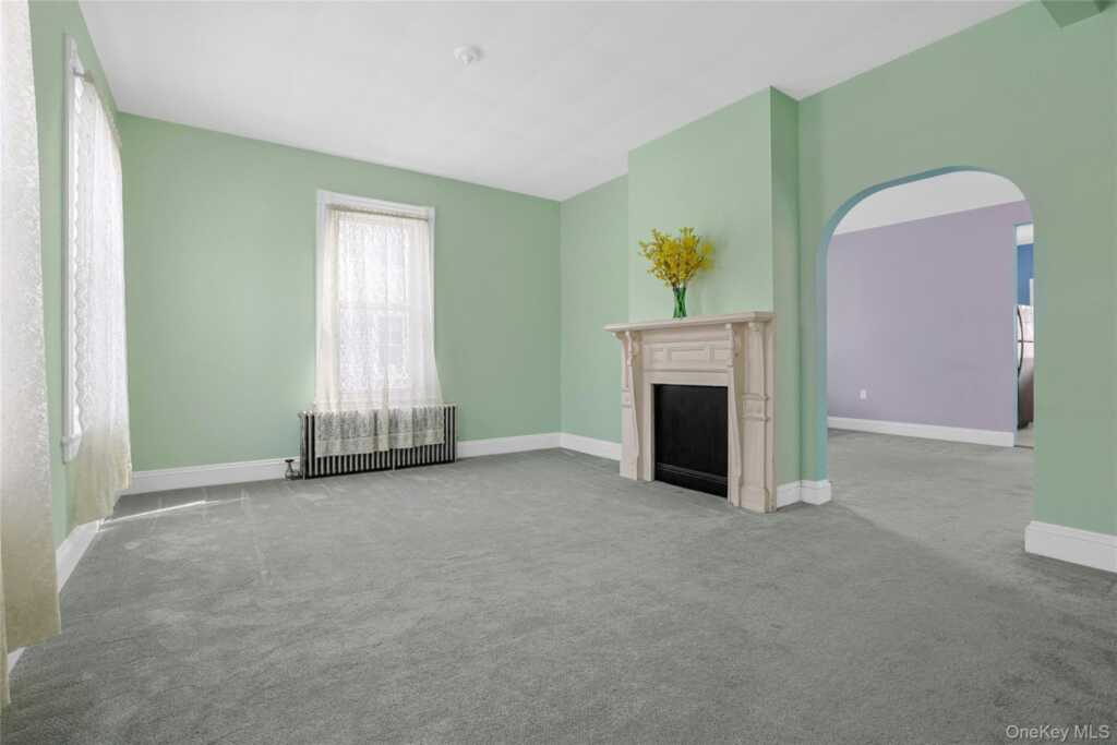 9 Clinton Place, Suffern, NY 10901 - Photo 4 of 44