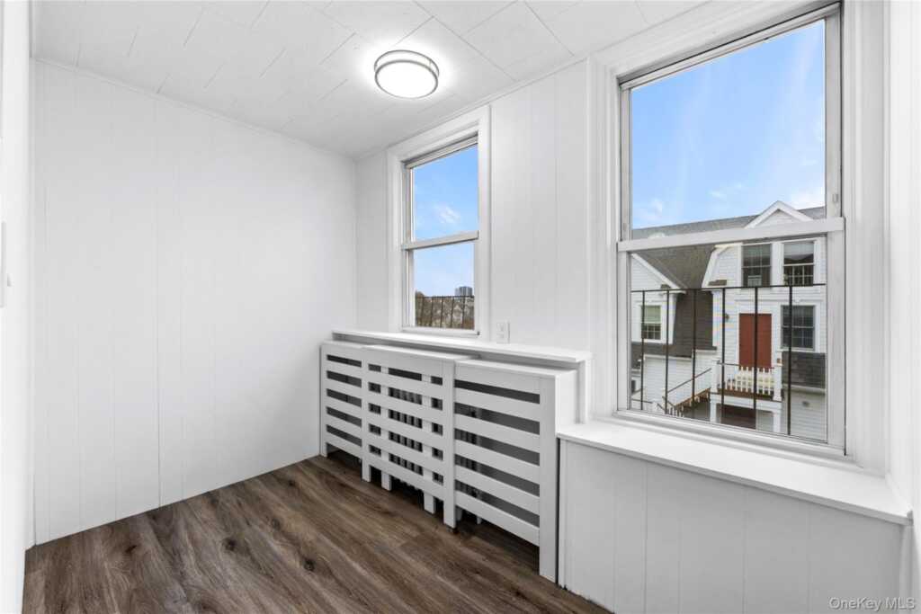 3 Harbor Lane, Unit #3A, New Rochelle, NY 10805 - Photo 14 of 16