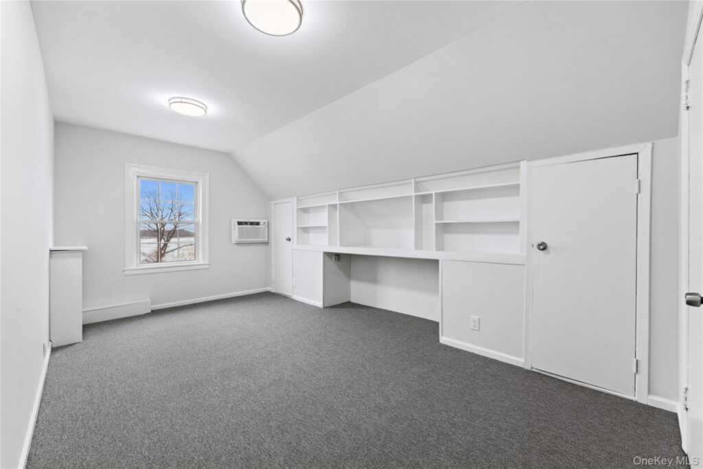 3 Harbor Lane, Unit #3A, New Rochelle, NY 10805 - Photo 8 of 16