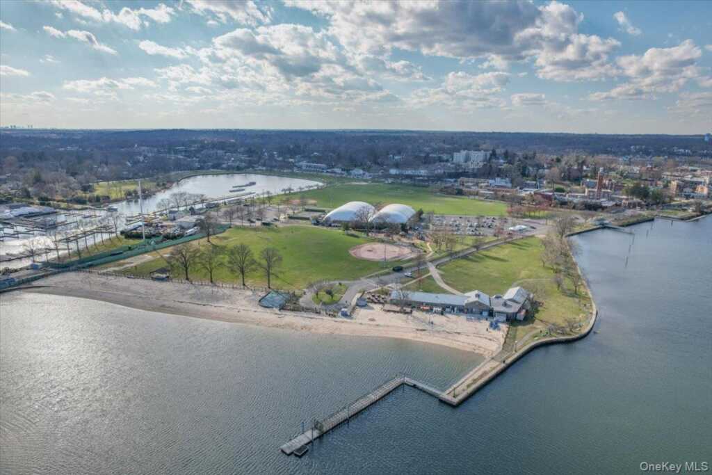 319 Union Avenue, Rye, NY 10543 - Photo 18 of 26