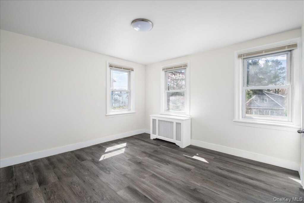 319 Union Avenue, Rye, NY 10543 - Photo 8 of 26