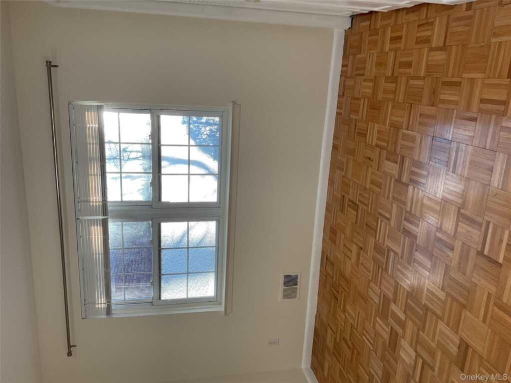 430 Somerset Drive, Unit #F, Pearl River, NY 10965 - Photo 16 of 27