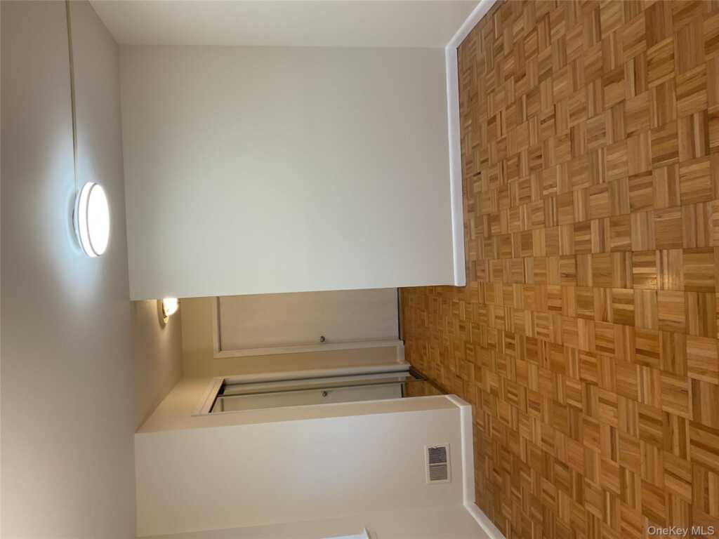 430 Somerset Drive, Unit #F, Pearl River, NY 10965 - Photo 21 of 27