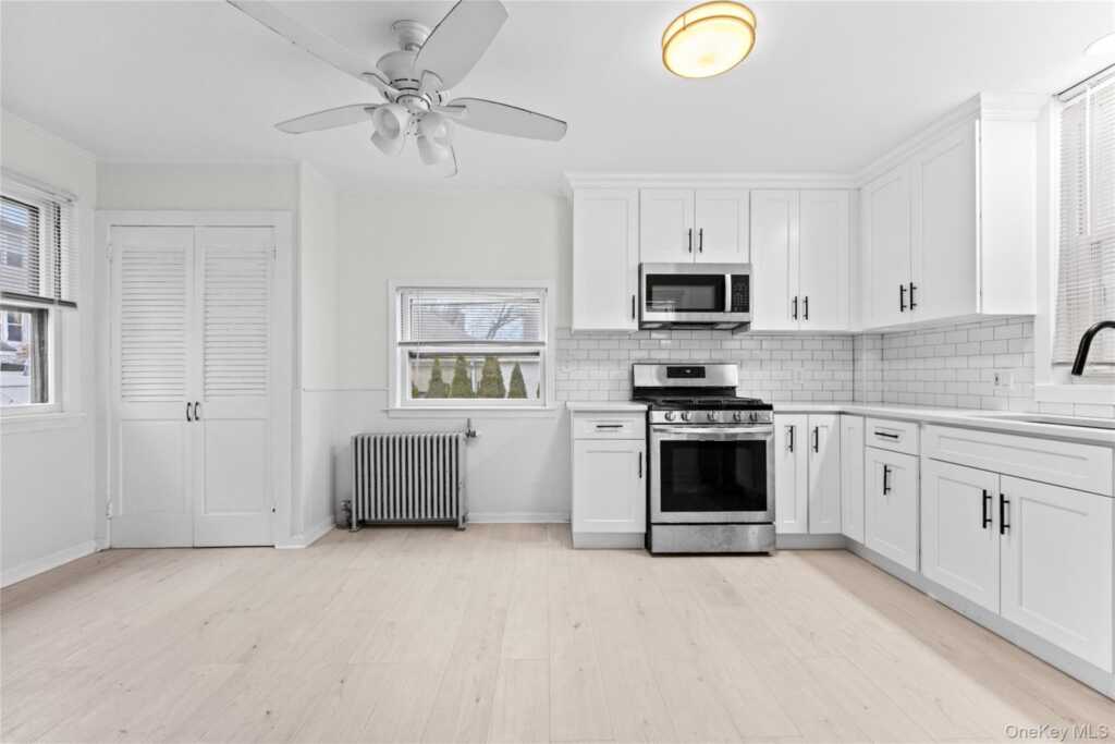 92 Washington Avenue, Unit #Floor 1, New Rochelle, NY 10801 - Photo 2 of 24