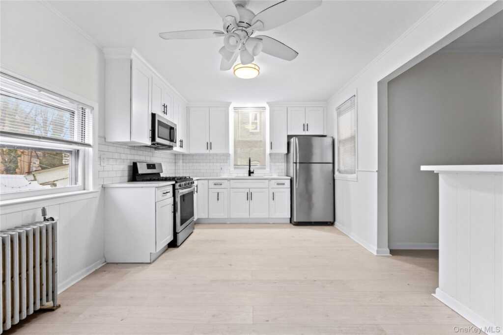 92 Washington Avenue, Unit #Floor 1, New Rochelle, NY 10801 - Photo 3 of 24