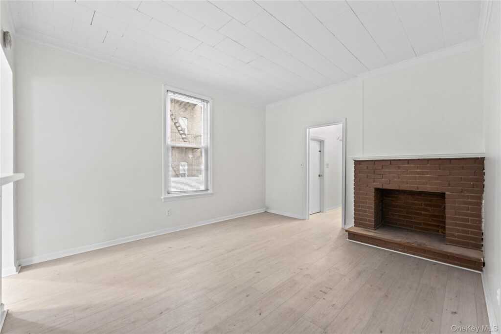 92 Washington Avenue, Unit #Floor 1, New Rochelle, NY 10801 - Photo 6 of 24