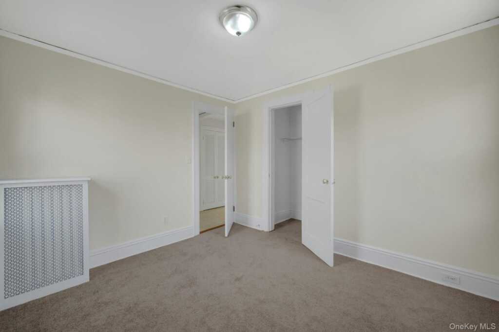 56 Stephenson Boulevard, New Rochelle, NY 10801 - Photo 21 of 44