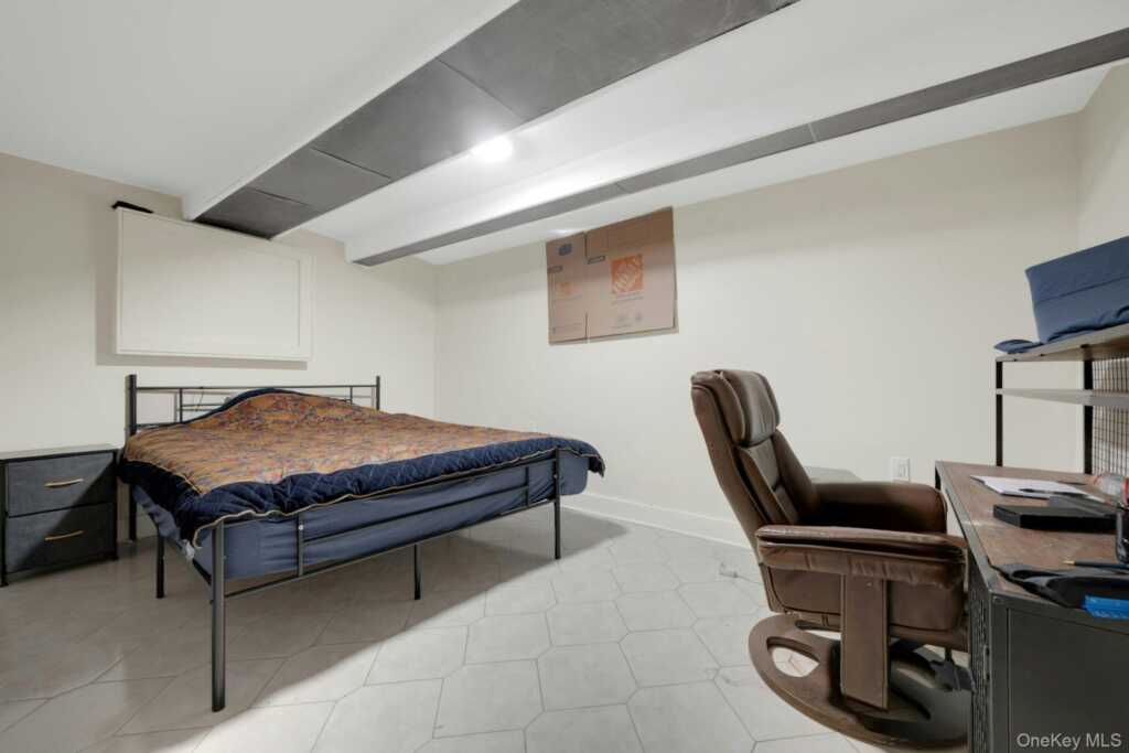 56 Stephenson Boulevard, New Rochelle, NY 10801 - Photo 34 of 44