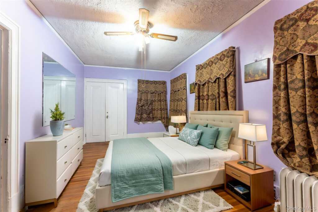 26 Overlook Circle, New Rochelle, NY 10804 - Photo 11 of 15