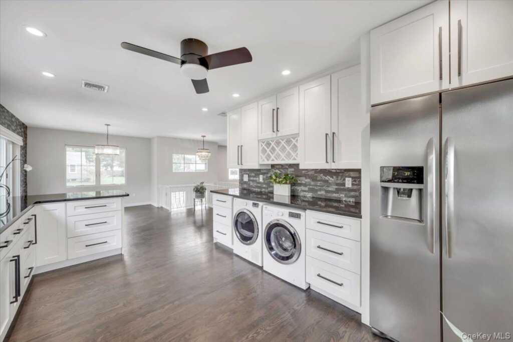 10 Sandhage Drive, Pearl River, NY 10965 - Photo 18 of 31