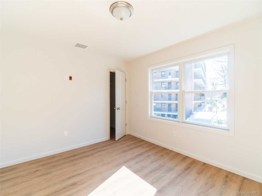 306 South Regent street, Rye, NY 10573 - Photo 12 of 22