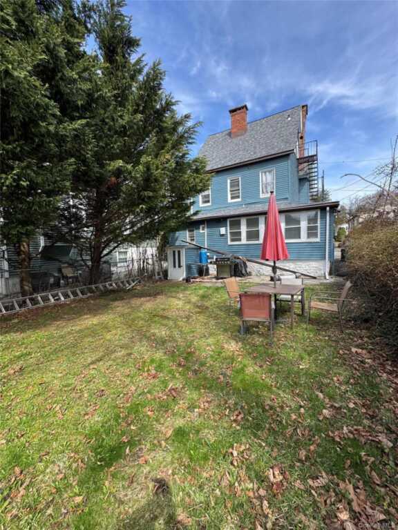 35 White Avenue, Nyack, NY 10960 - Photo 2 of 11