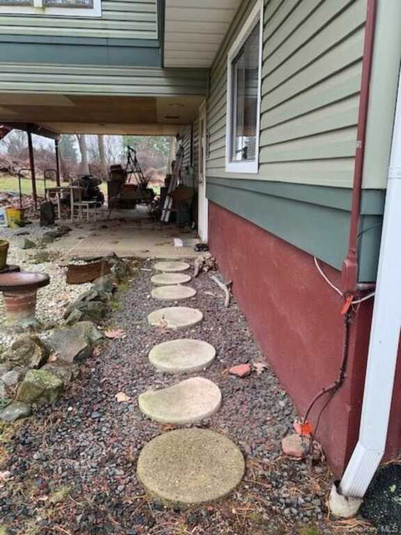 8 Concord Drive, Unit #rear/lower, Stony Point, NY 10980 - Photo 3 of 17