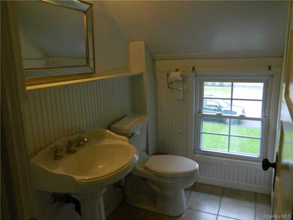 34 Kings Highway, New City, NY 10956 - Photo 23 of 30