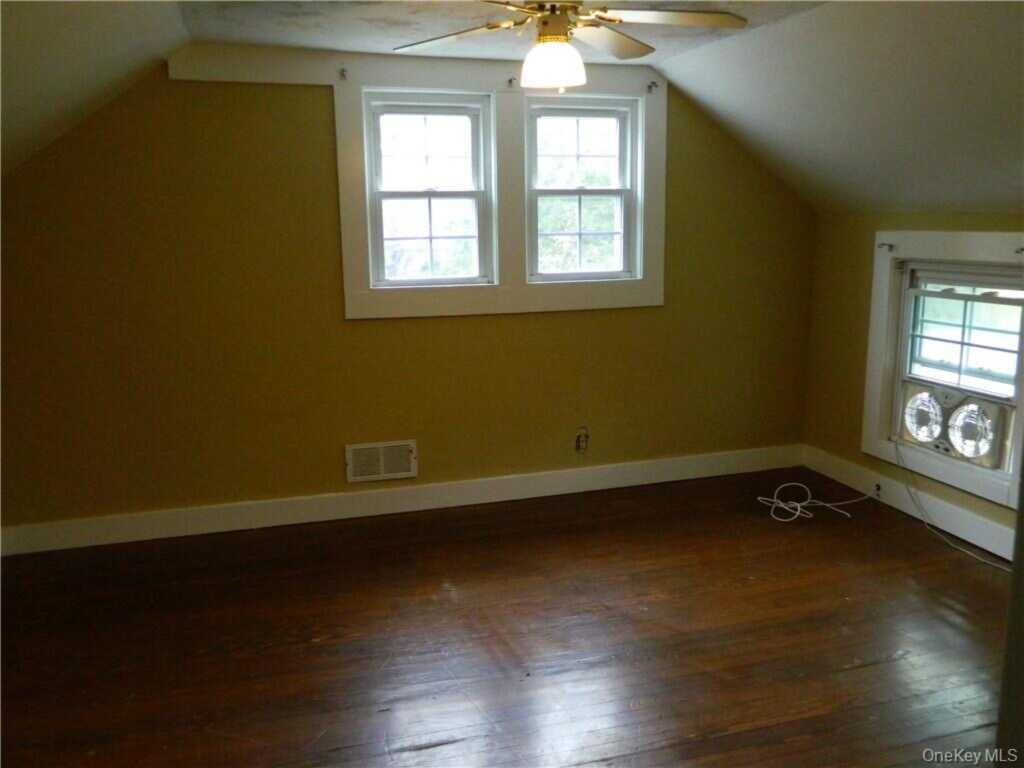 34 Kings Highway, New City, NY 10956 - Photo 25 of 30