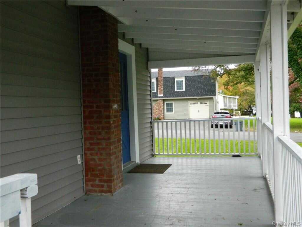 34 Kings Highway, New City, NY 10956 - Photo 5 of 30