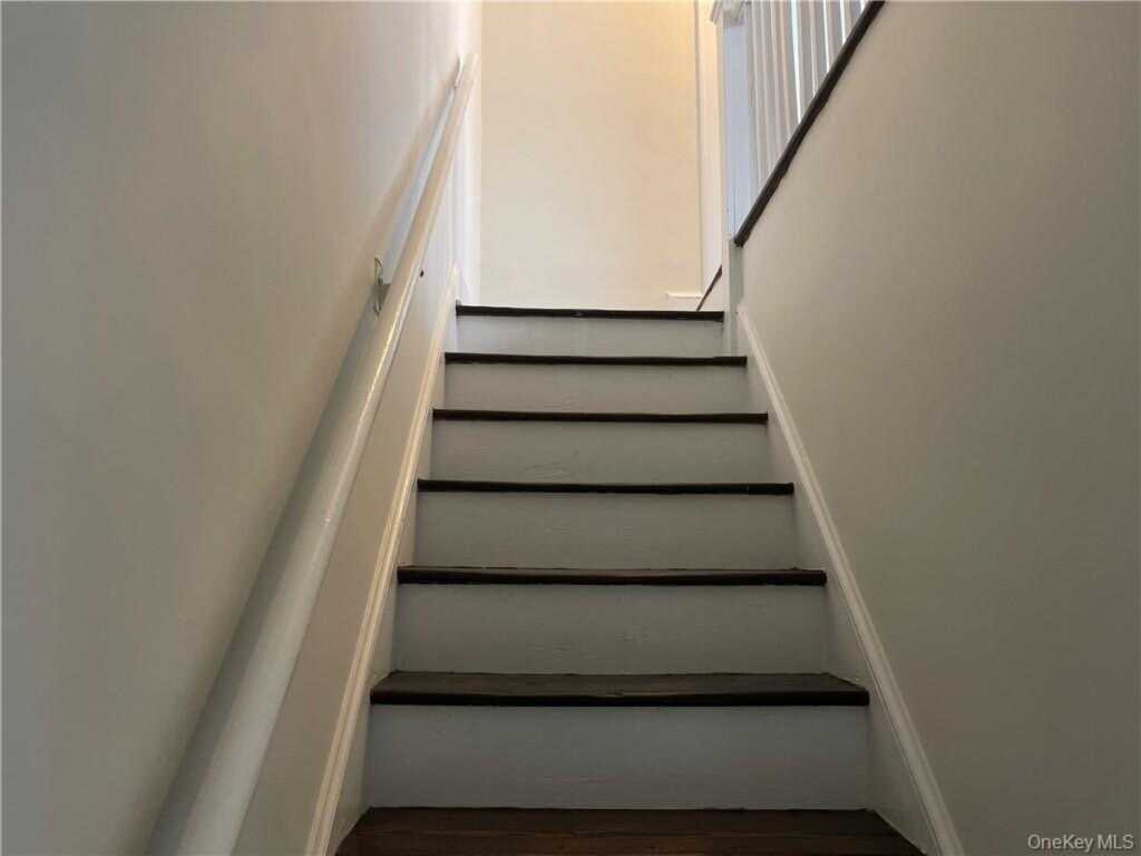 227-229 S Ridge Street, Rye, NY 10573 - Photo 11 of 22