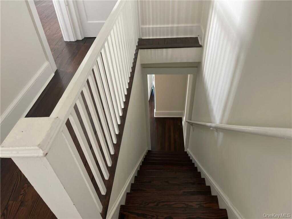 227-229 S Ridge Street, Rye, NY 10573 - Photo 12 of 22