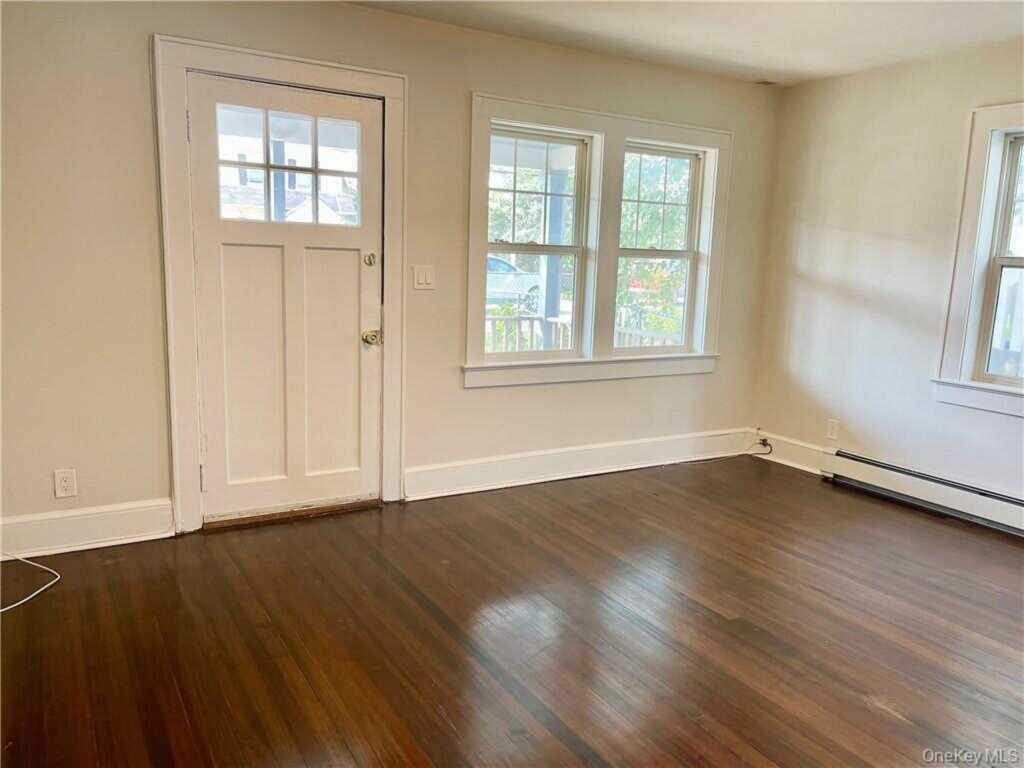 227-229 S Ridge Street, Rye, NY 10573 - Photo 2 of 22