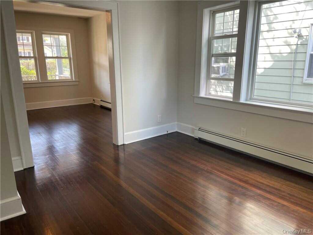 227-229 S Ridge Street, Rye, NY 10573 - Photo 3 of 22