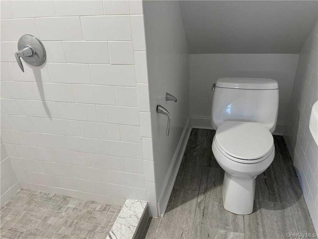 227-229 S Ridge Street, Rye, NY 10573 - Photo 9 of 22