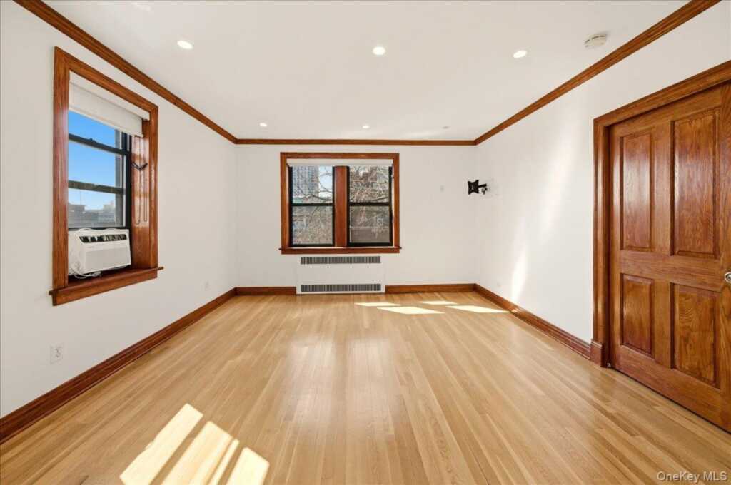 300 Main Street, Unit #6F, White Plains, NY 10601 - Photo 11 of 17