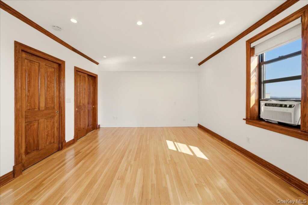 300 Main Street, Unit #6F, White Plains, NY 10601 - Photo 12 of 17