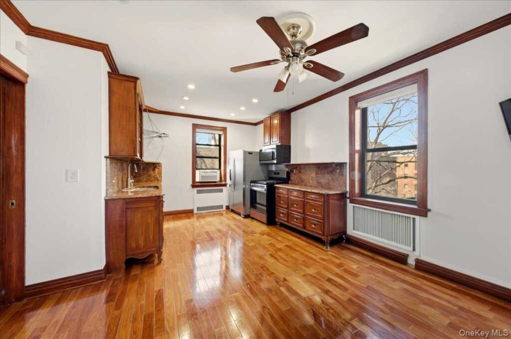 300 Main Street, Unit #6F, White Plains, NY 10601 - Photo 6 of 17