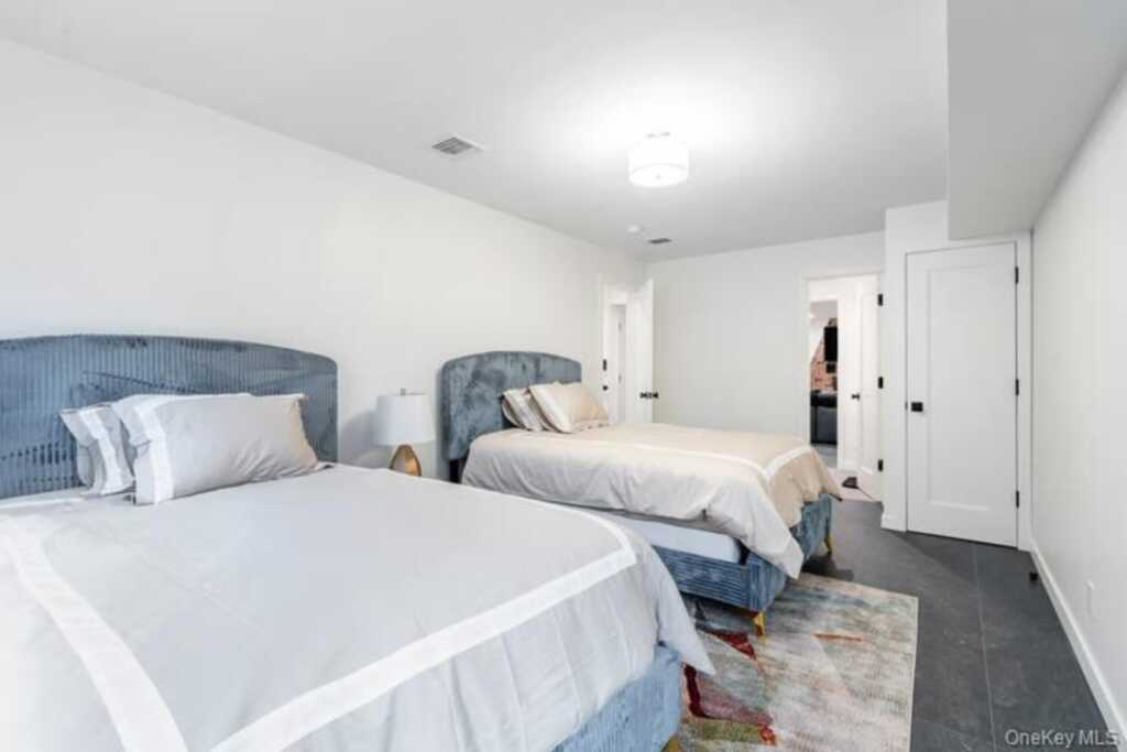 9 E Stemmer Lane, Suffern, NY 10901 - Photo 13 of 37