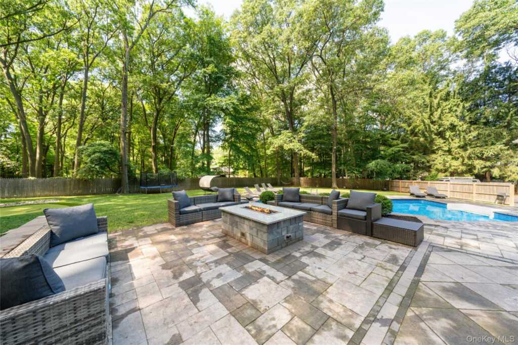 9 E Stemmer Lane, Suffern, NY 10901 - Photo 18 of 37