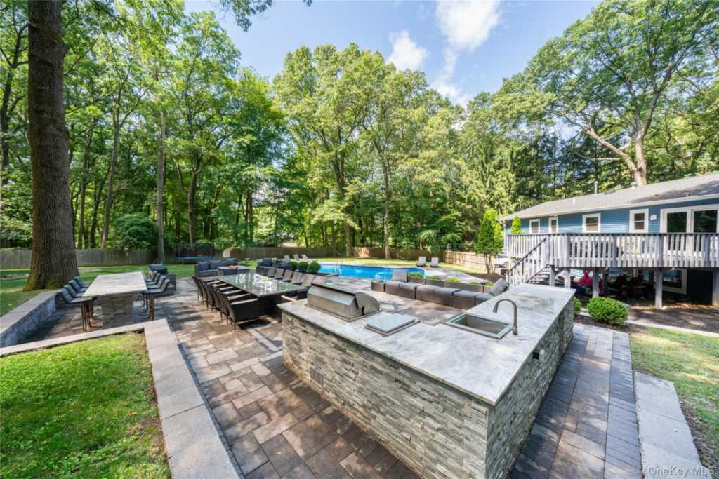 9 E Stemmer Lane, Suffern, NY 10901 - Photo 21 of 37