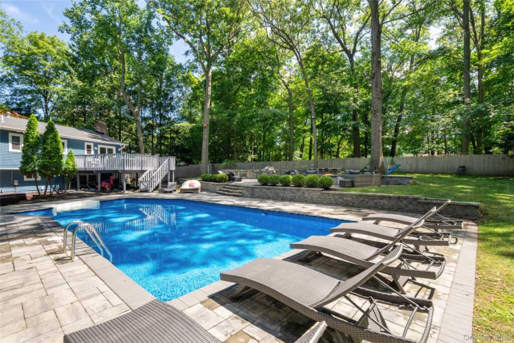 9 E Stemmer Lane, Suffern, NY 10901 - Photo 27 of 37