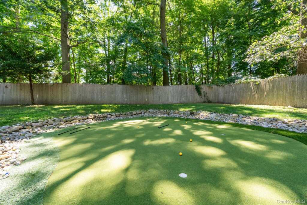 9 E Stemmer Lane, Suffern, NY 10901 - Photo 31 of 37