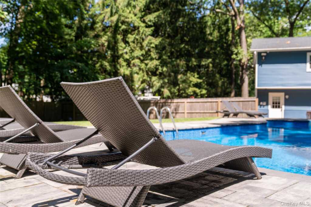 9 E Stemmer Lane, Suffern, NY 10901 - Photo 35 of 37