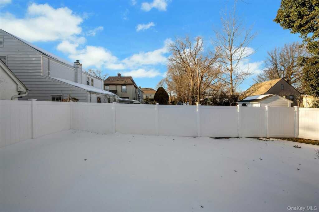 812 Halstead Avenue, Rye, NY 10543 - Photo 33 of 36