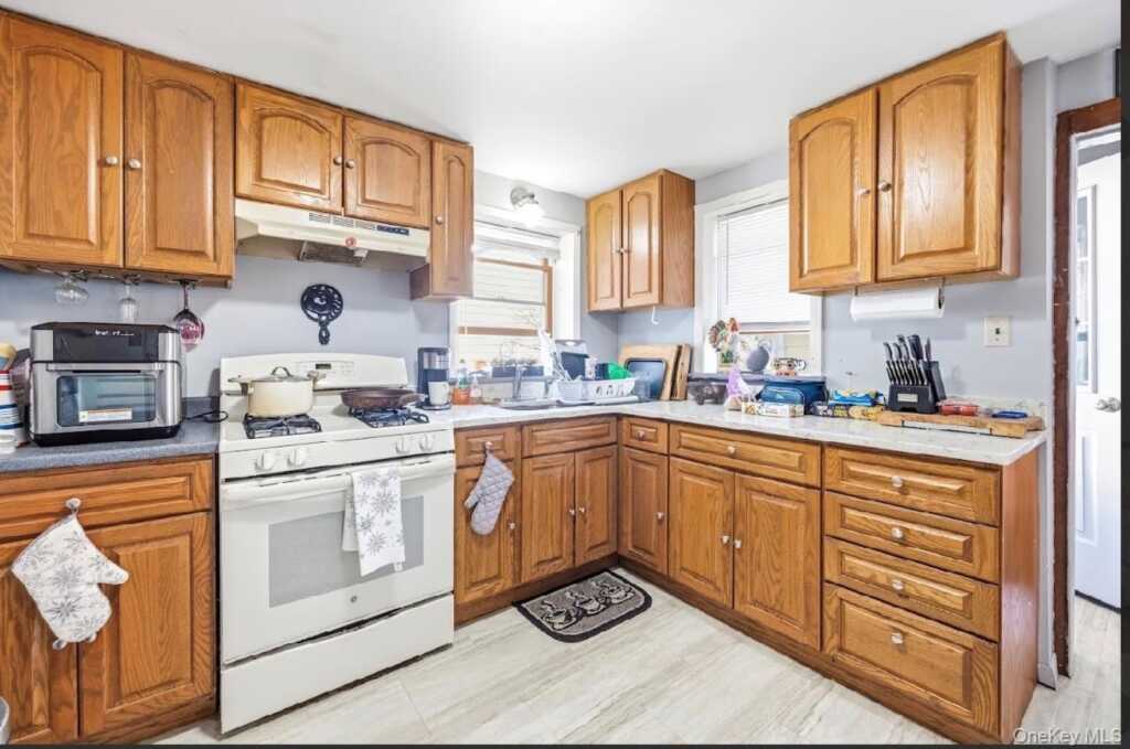 17 Elm Street, Piermont, NY 10968 - Photo 12 of 30