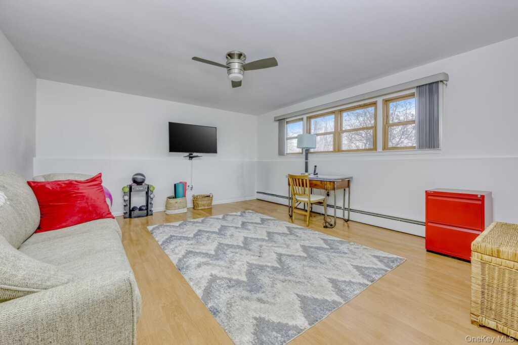 7 E Mayer Drive, Suffern, NY 10901 - Photo 23 of 30