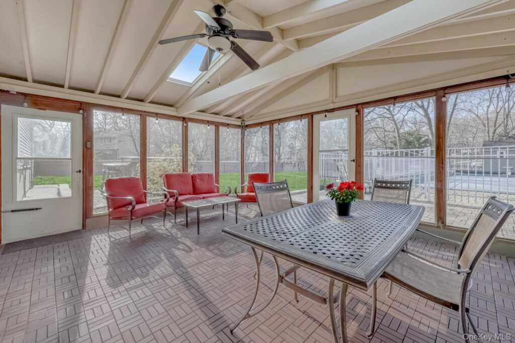 7 E Mayer Drive, Suffern, NY 10901 - Photo 26 of 30