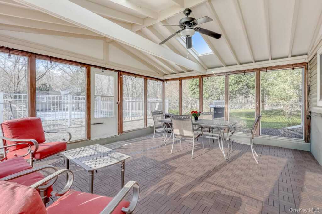 7 E Mayer Drive, Suffern, NY 10901 - Photo 27 of 30