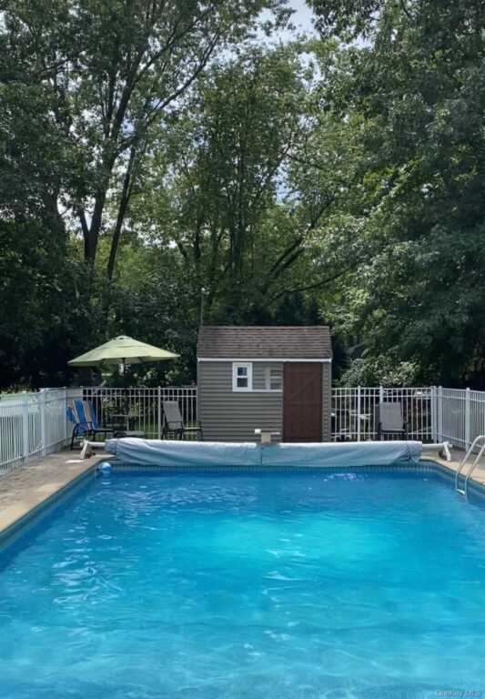 7 E Mayer Drive, Suffern, NY 10901 - Photo 6 of 30